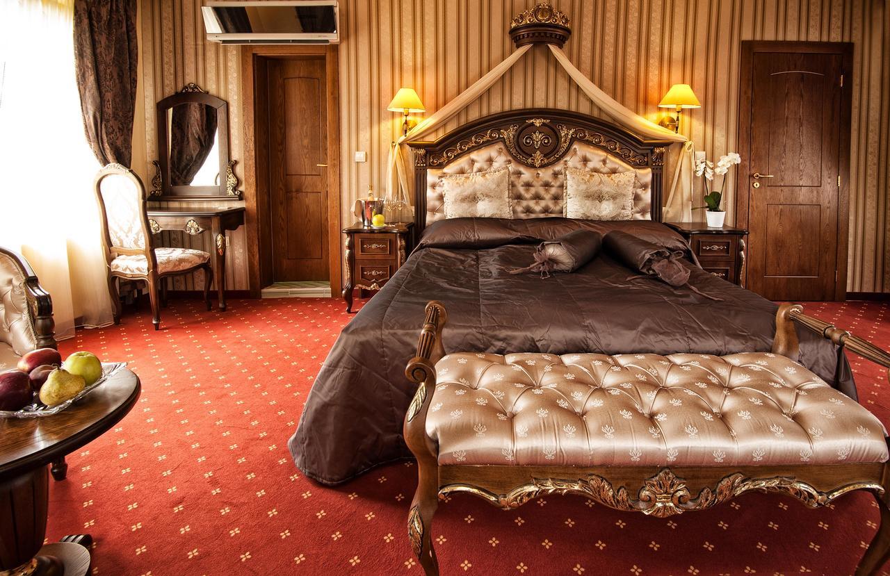 Hotel Chinar Хисаря Экстерьер фото