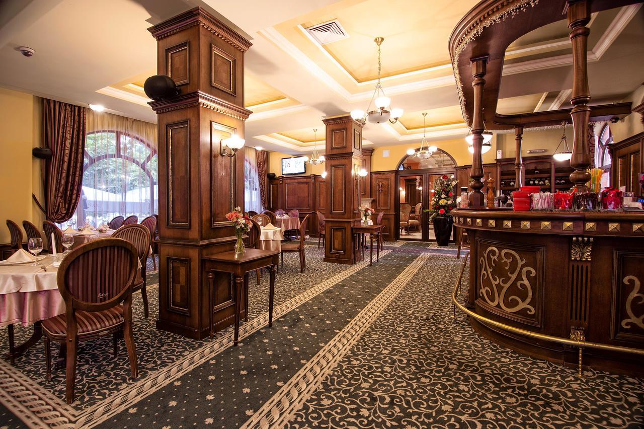 Hotel Chinar Хисаря Экстерьер фото