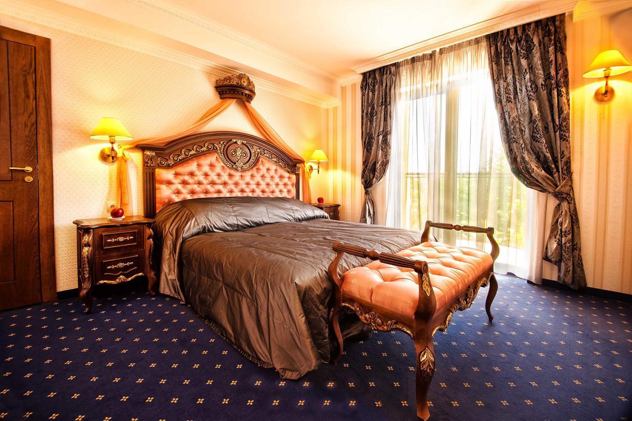 Hotel Chinar Хисаря Экстерьер фото