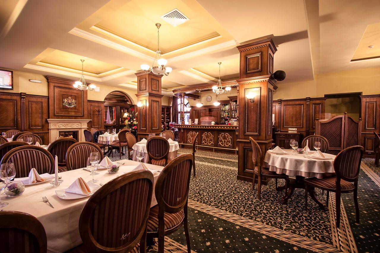 Hotel Chinar Хисаря Экстерьер фото