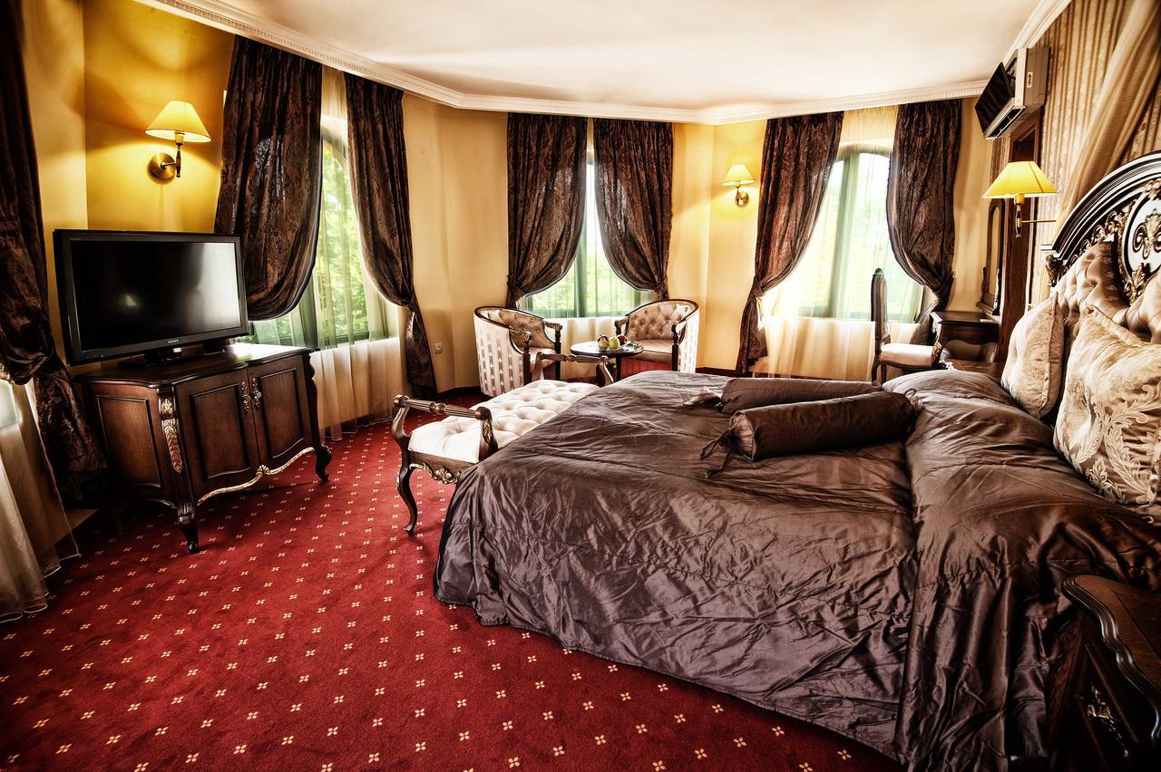 Hotel Chinar Хисаря Экстерьер фото